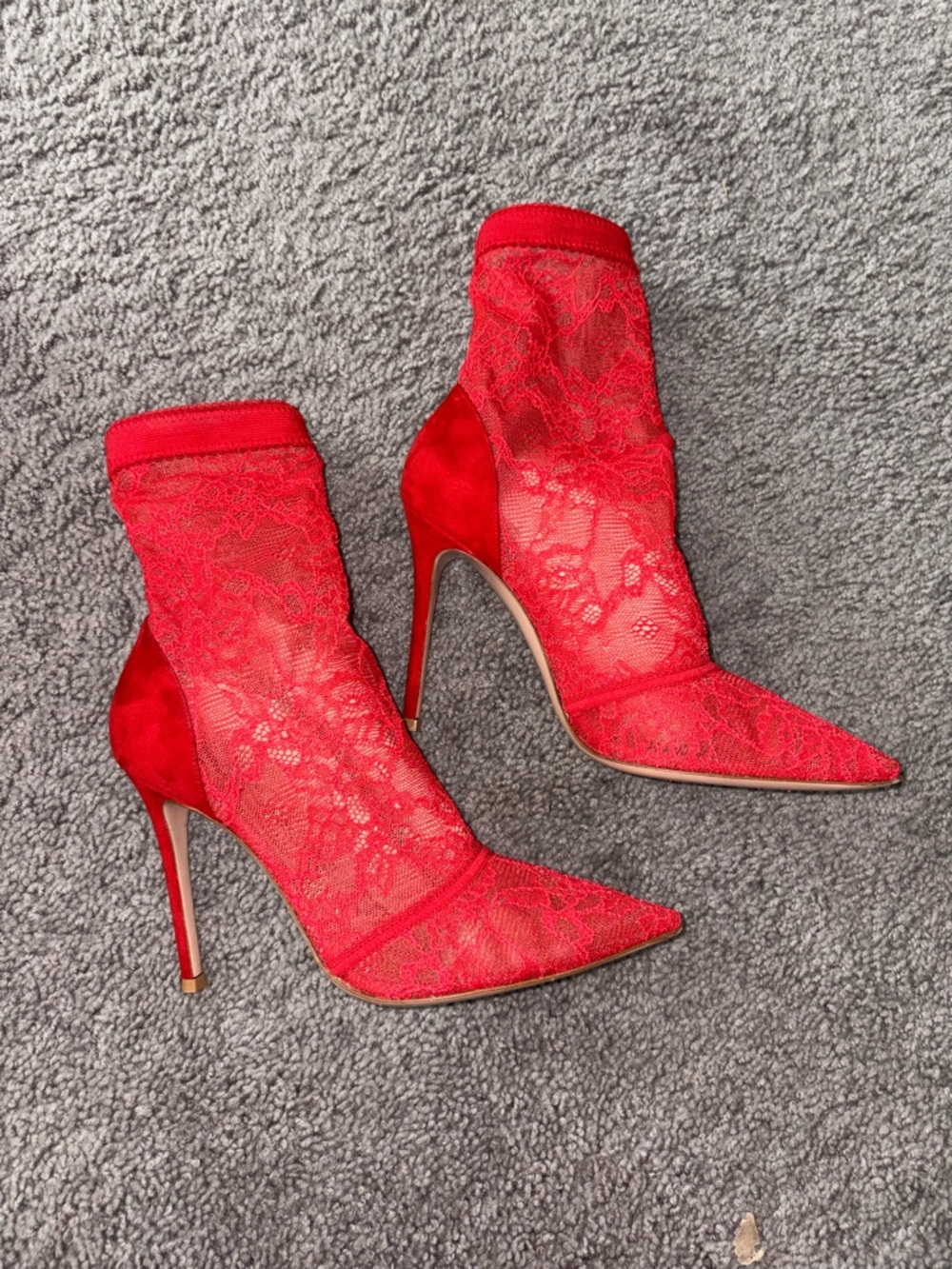 Gianvito Rossi Red Lace Pointed Toe Sock Booties
